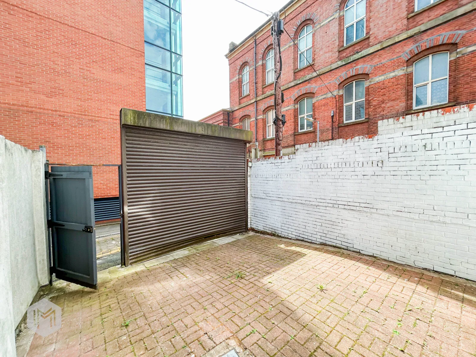 5 bed End of Terrace