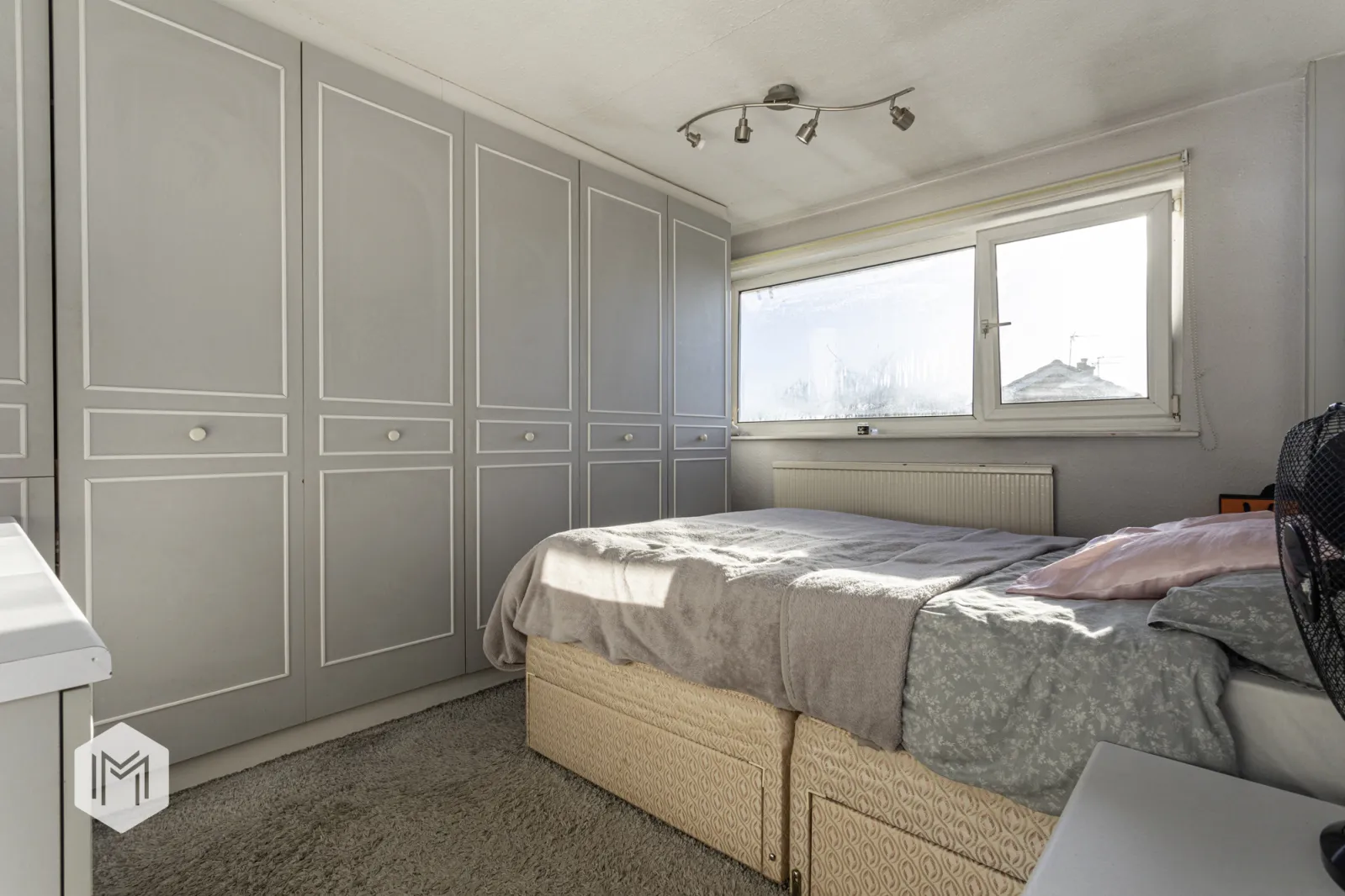 3 bed Semi-Detached