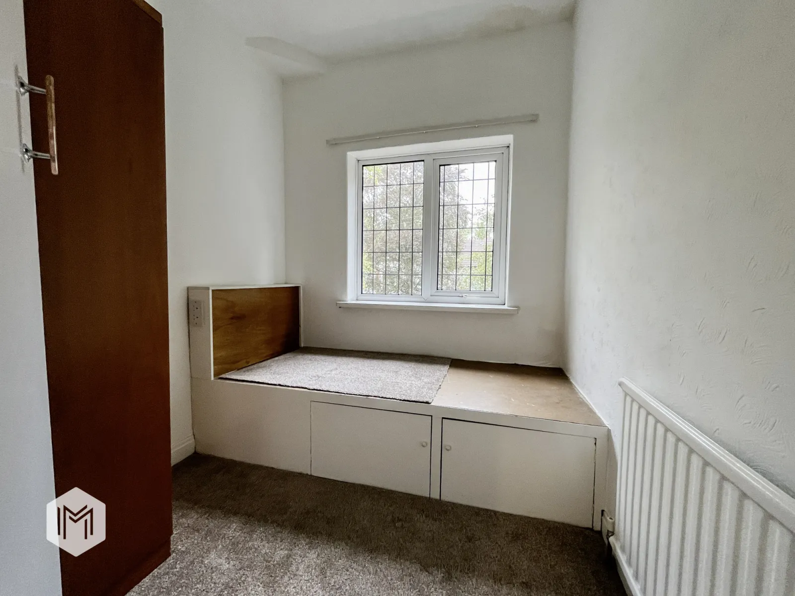 4 bed House