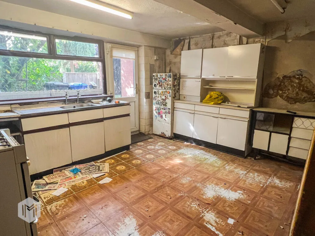 2 bed End of Terrace
