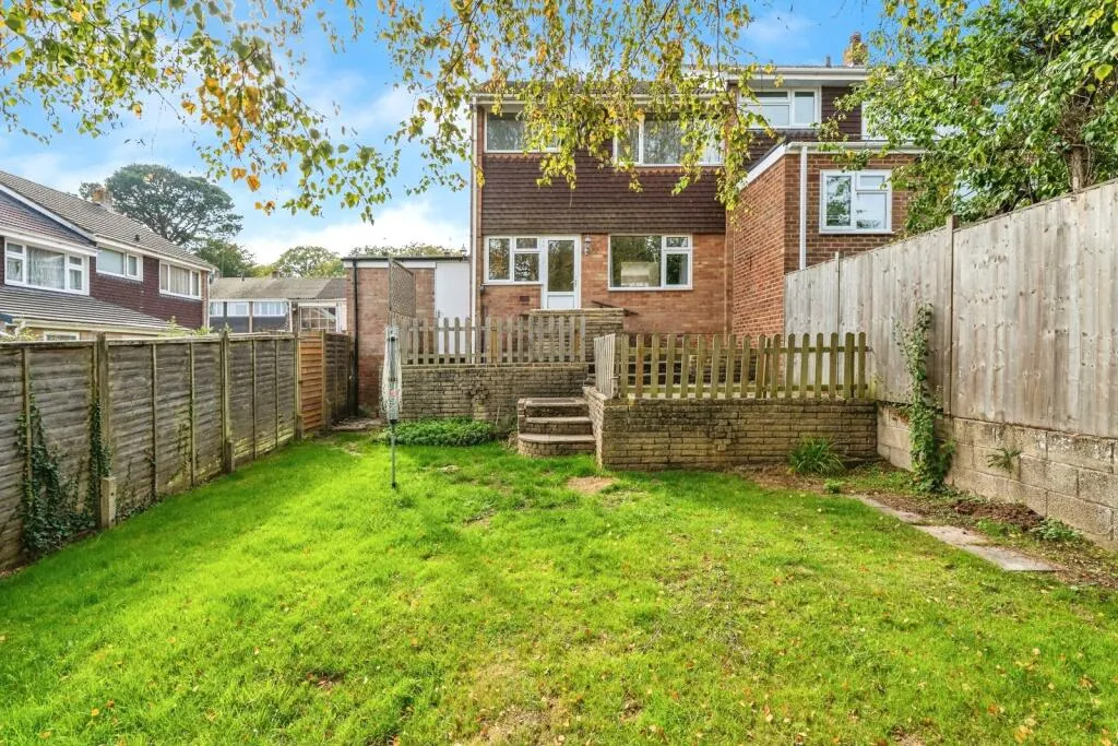 3 bed Semi-Detached
