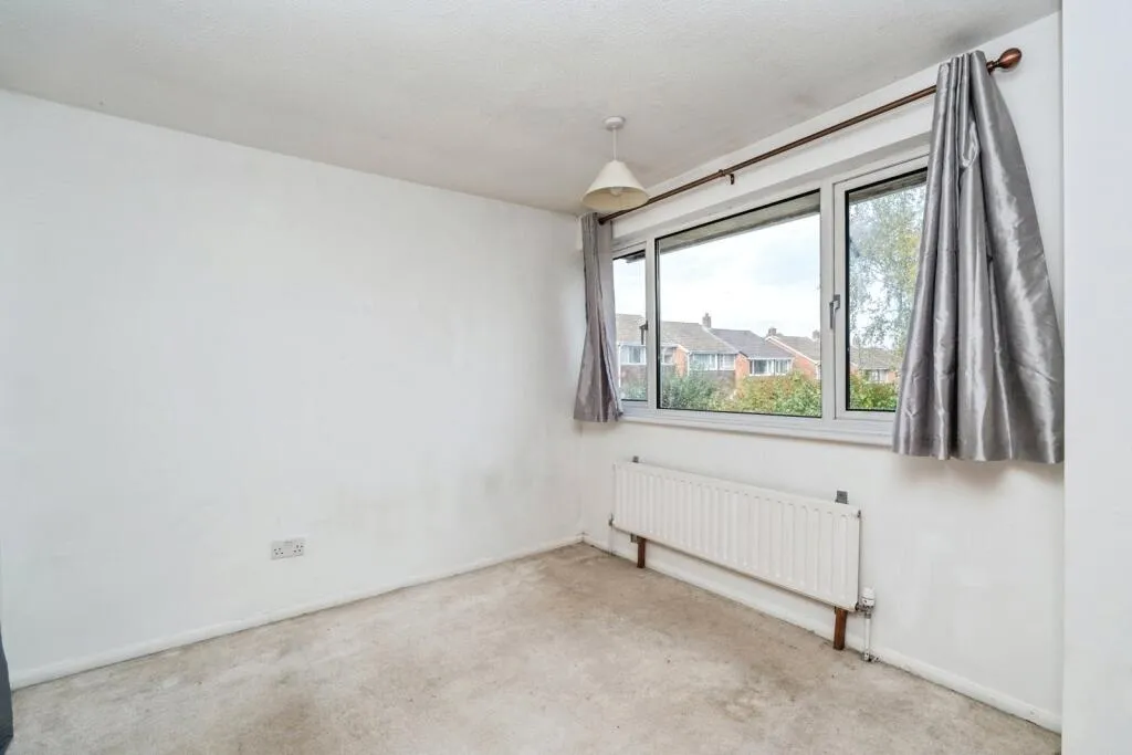 3 bed Semi-Detached