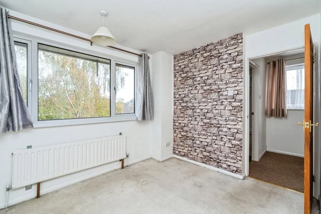 3 bed Semi-Detached