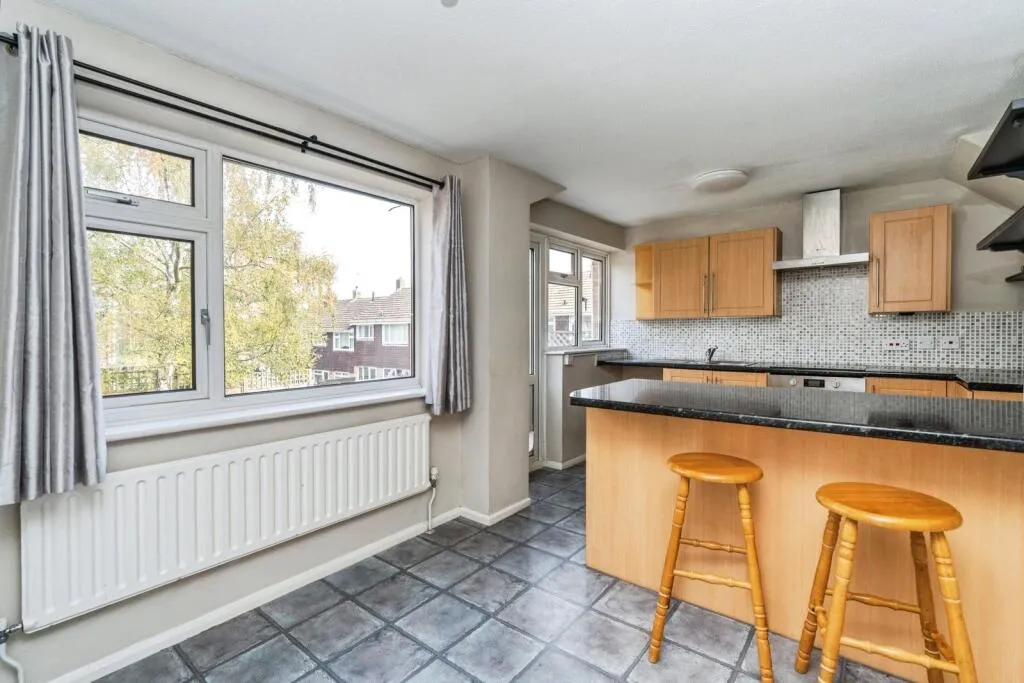 3 bed Semi-Detached