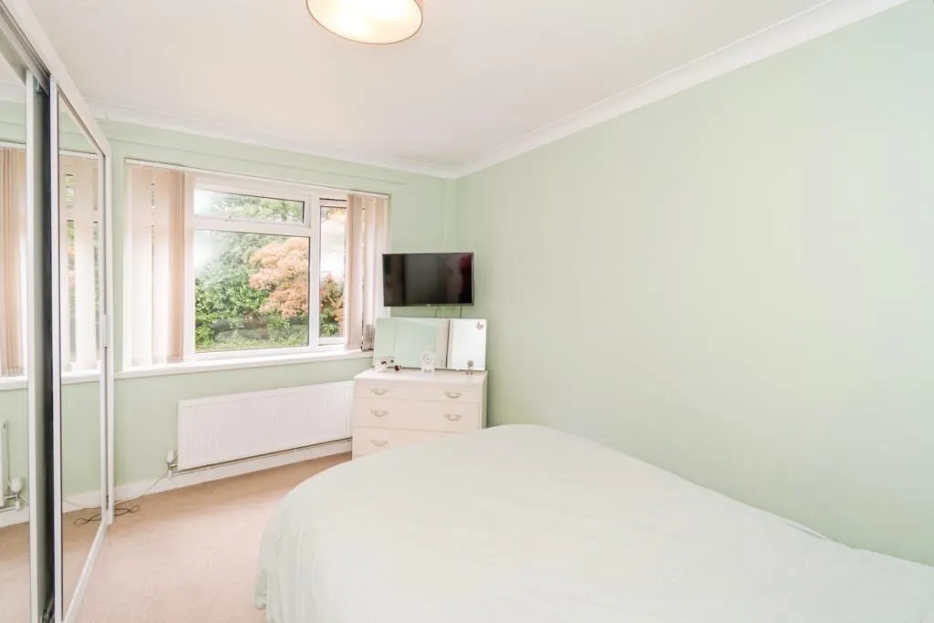 4 bed Bungalow