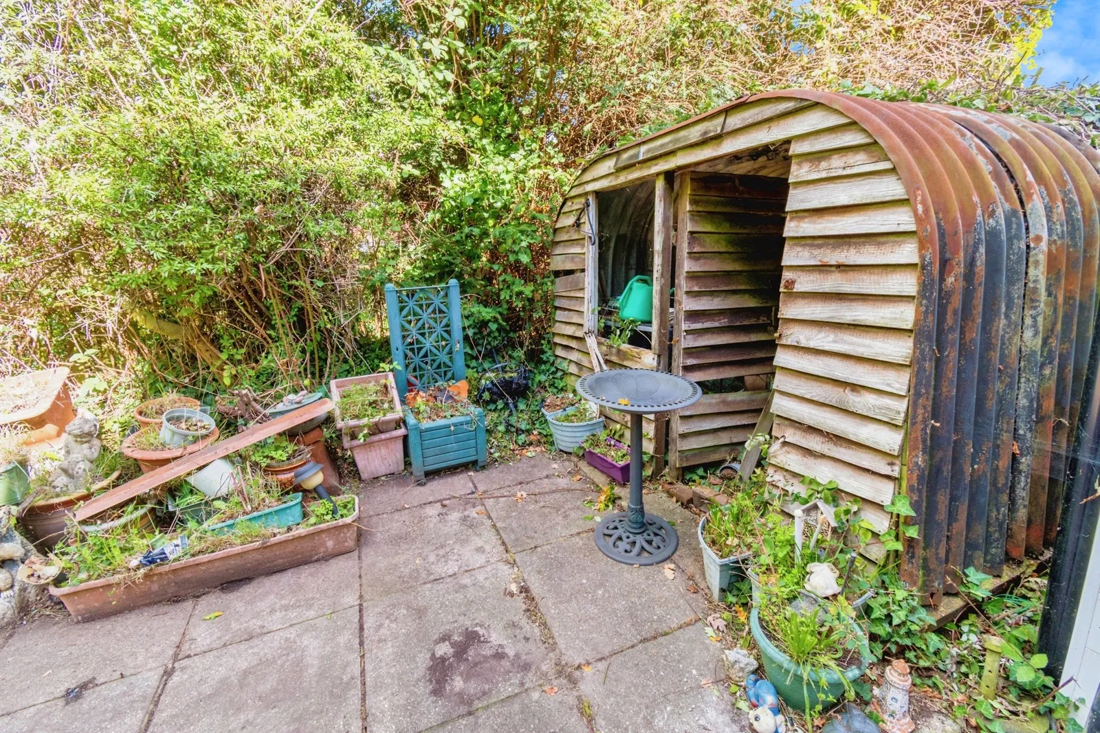 3 bed End of Terrace