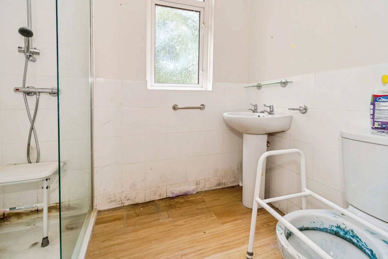 3 bed End of Terrace