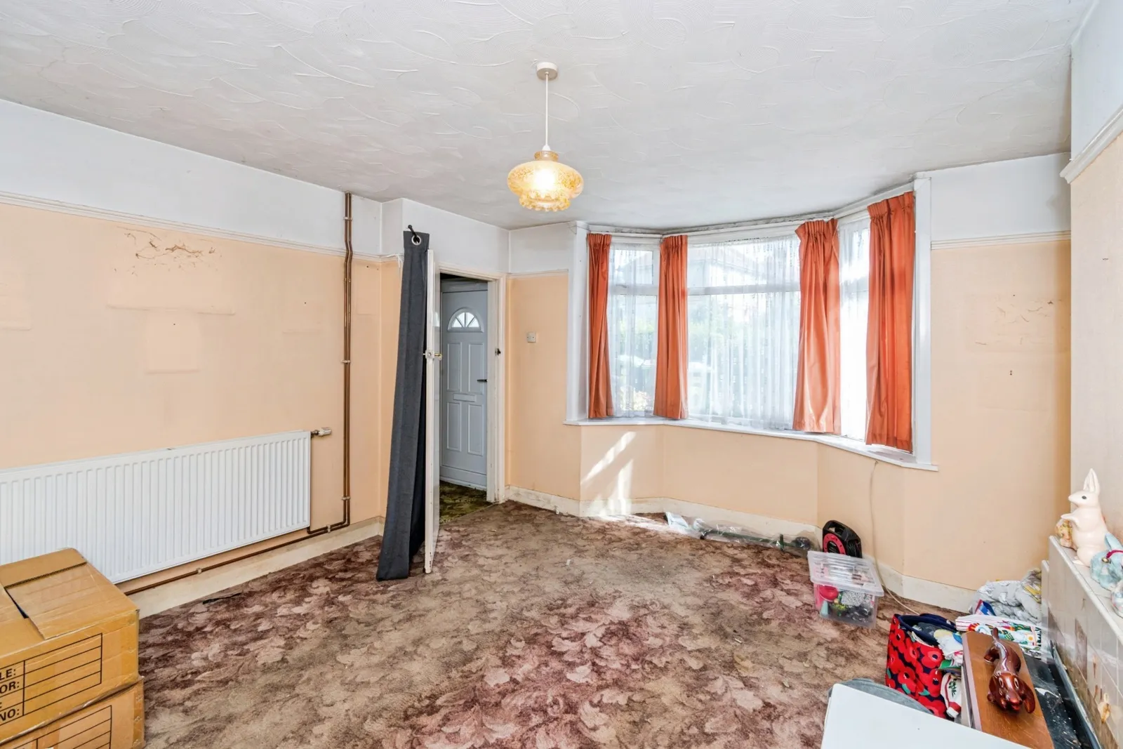 3 bed End of Terrace