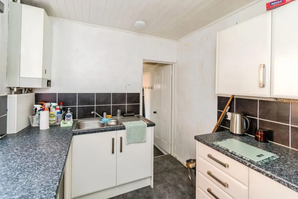 3 bed Terraced