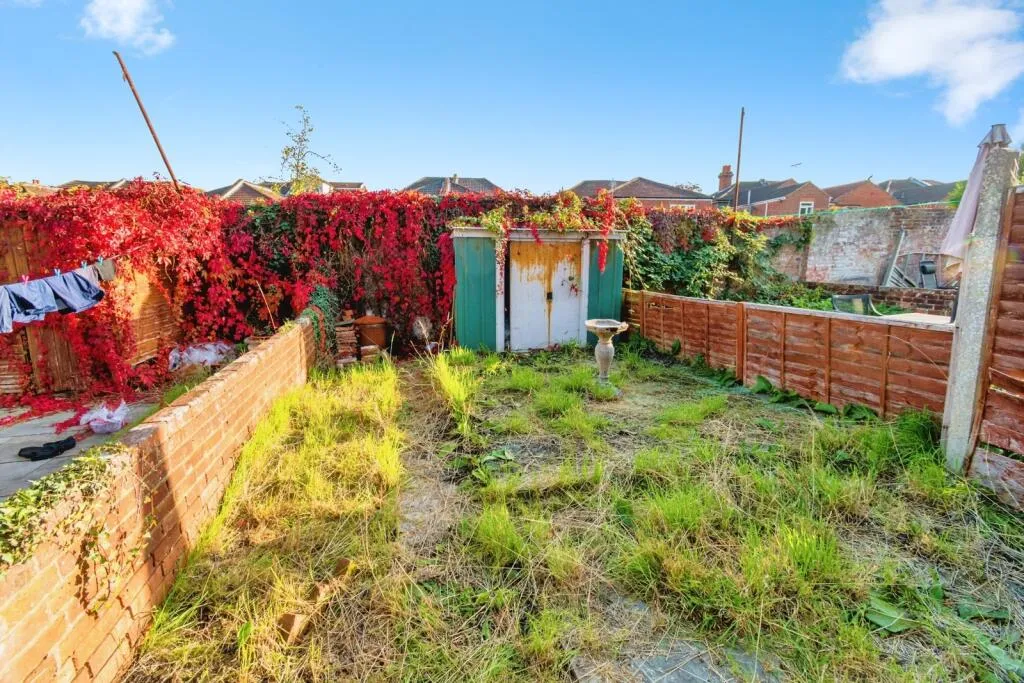 3 bed Terraced