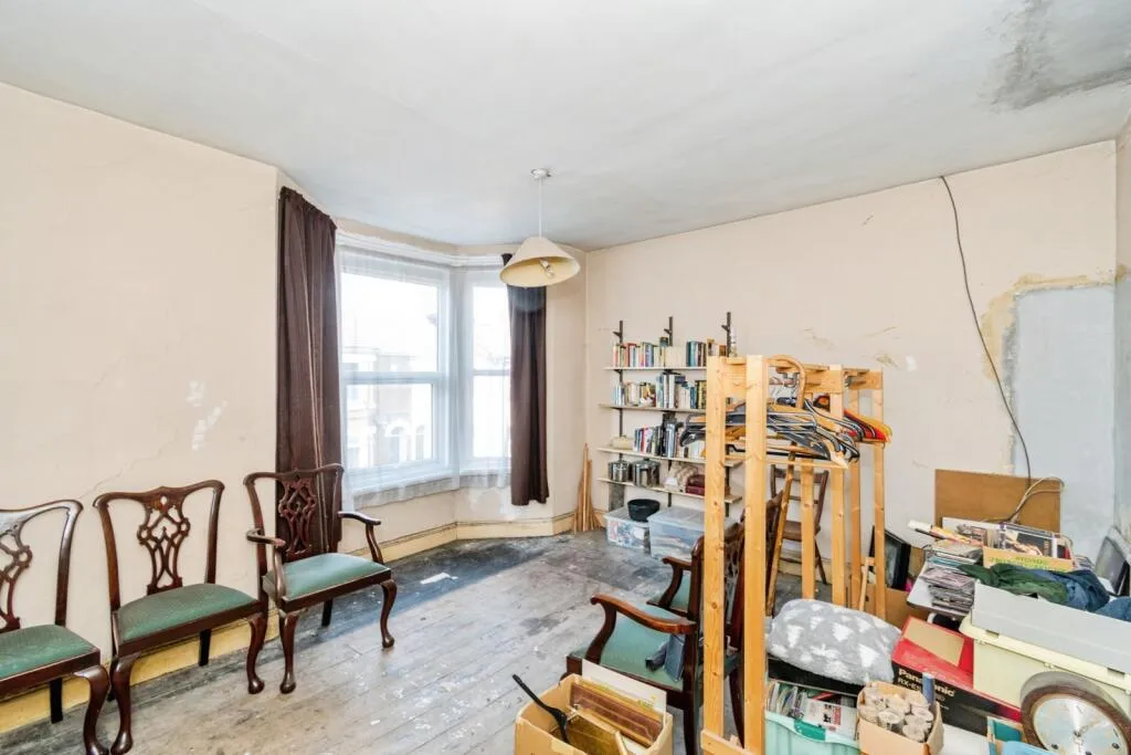 3 bed Terraced
