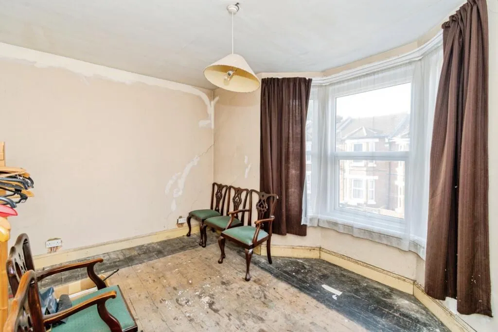 3 bed Terraced
