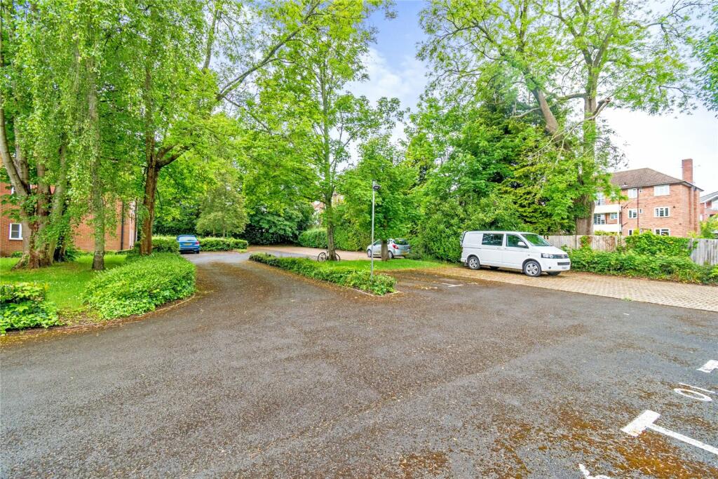 2 bed Apartment