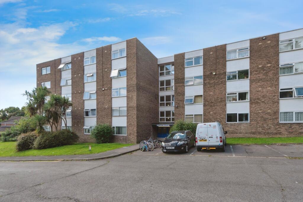 1 bed Apartment