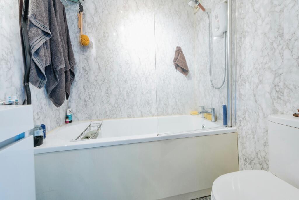 1 bed Apartment