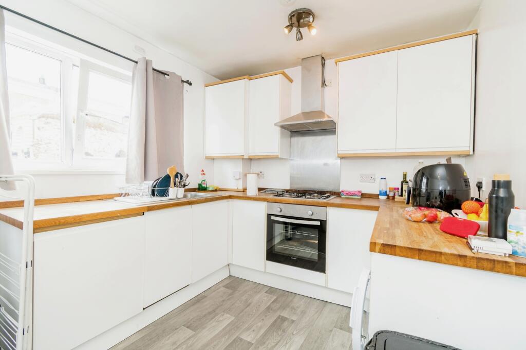 1 bed Apartment