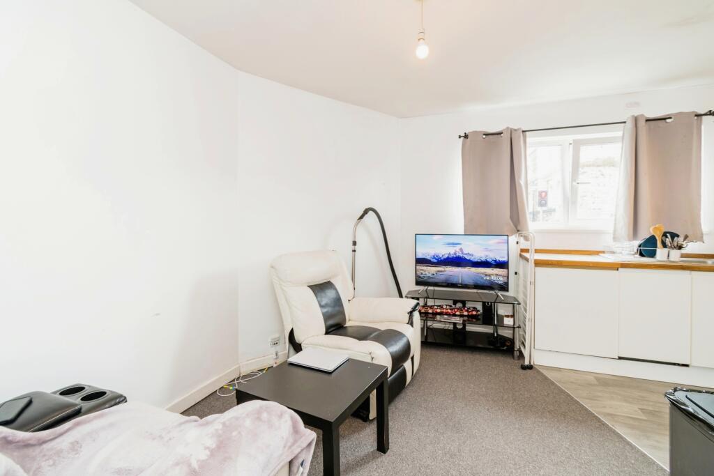 1 bed Apartment