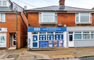 2 bed Commercial Property