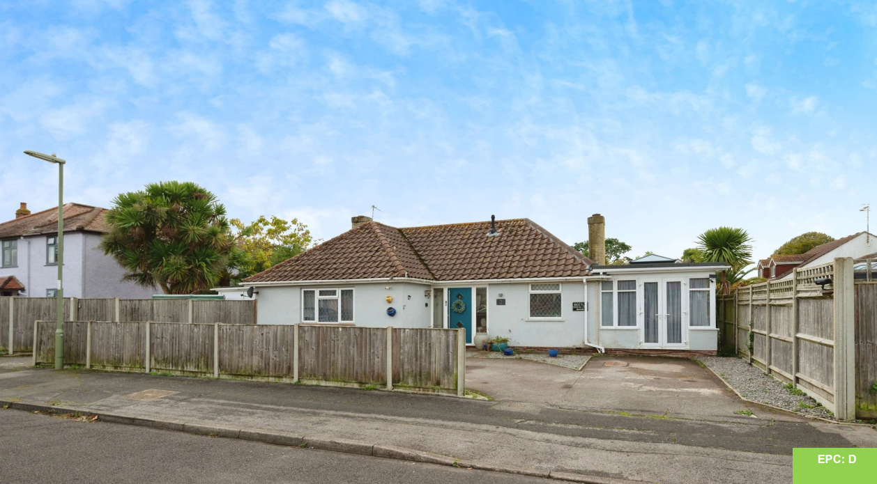 2 bed Detached Bungalow