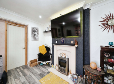 2 bed Detached Bungalow