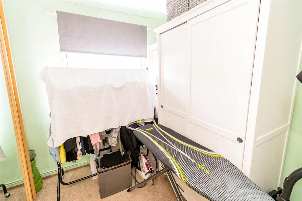 4 bed Town House
