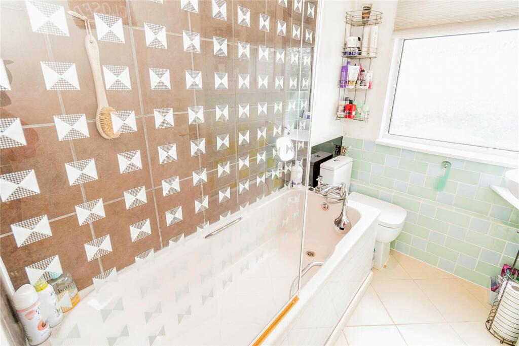 4 bed Town House