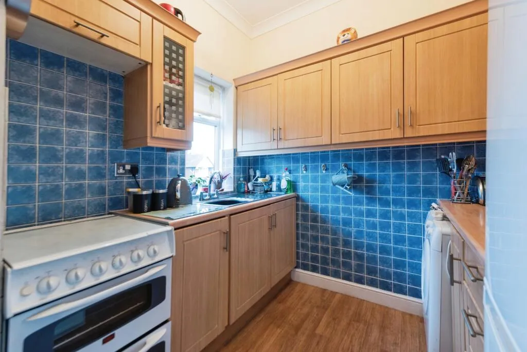 1 bed Maisonette