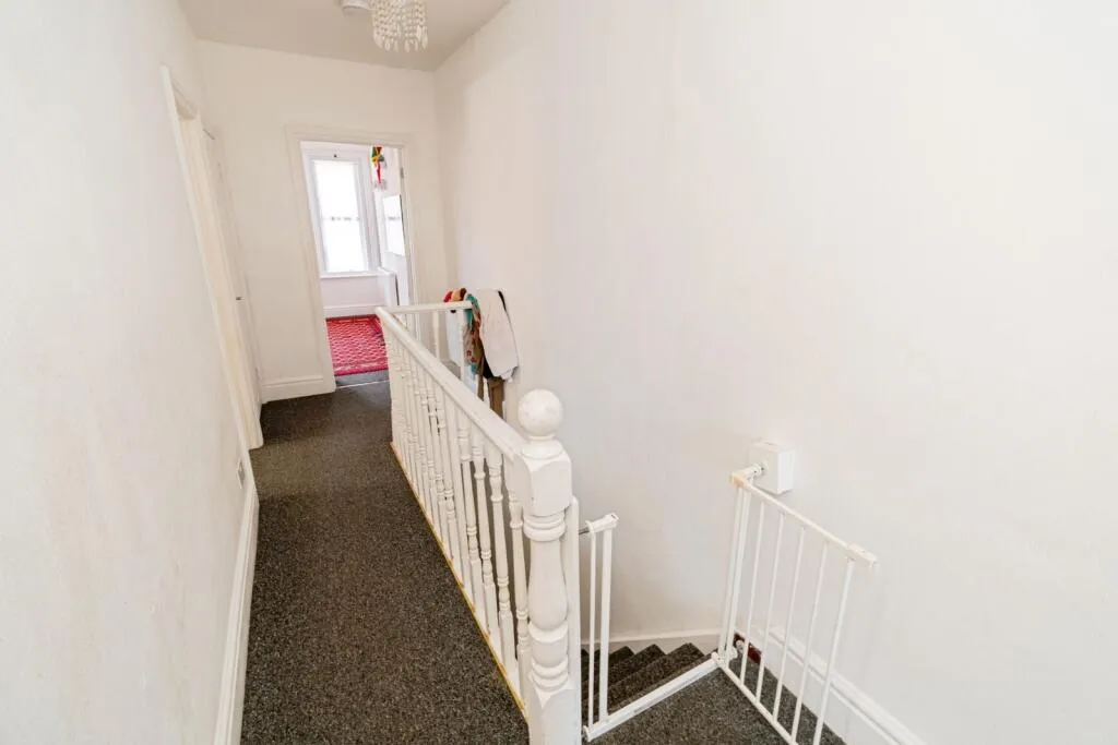 2 bed Semi-Detached