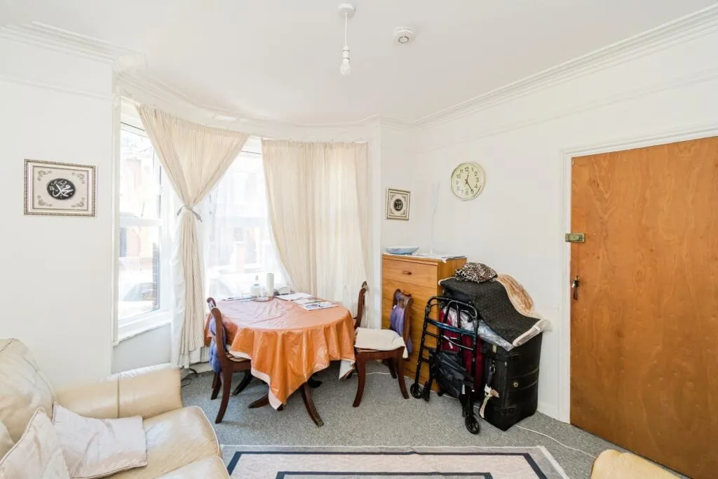 2 bed Semi-Detached