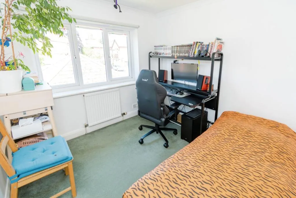 3 bed Terraced