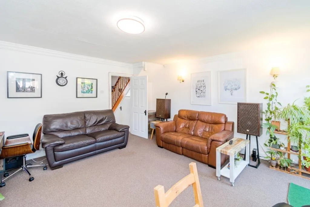 3 bed Terraced