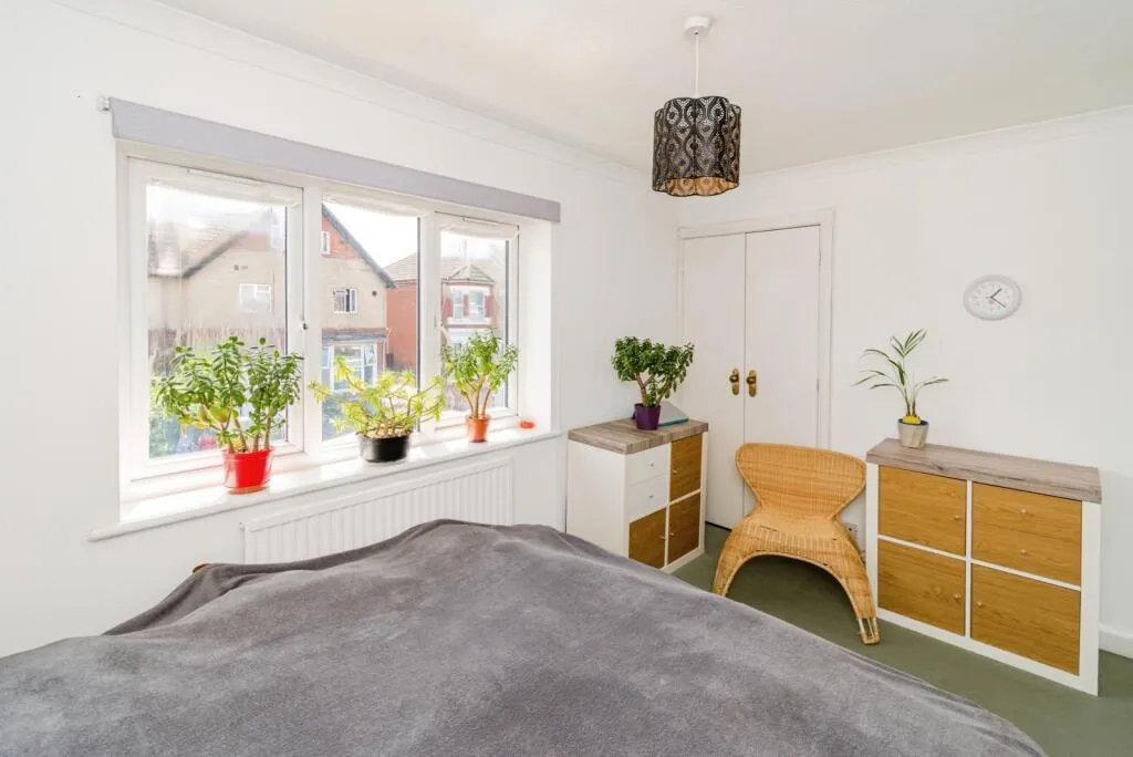 3 bed Terraced