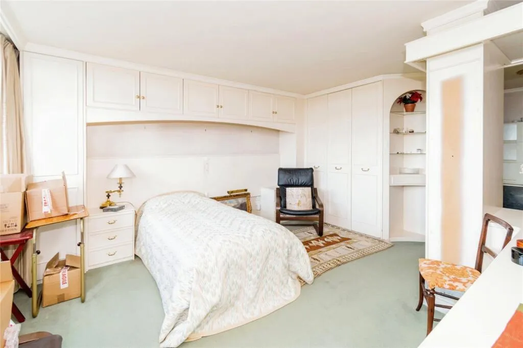 2 bed Apartment