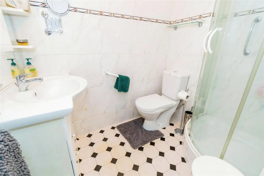 2 bed Apartment