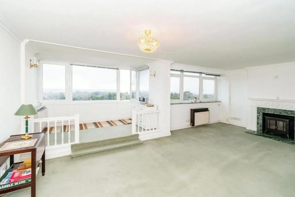 2 bed Apartment