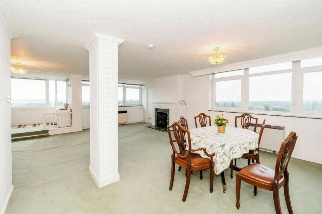 2 bed Apartment