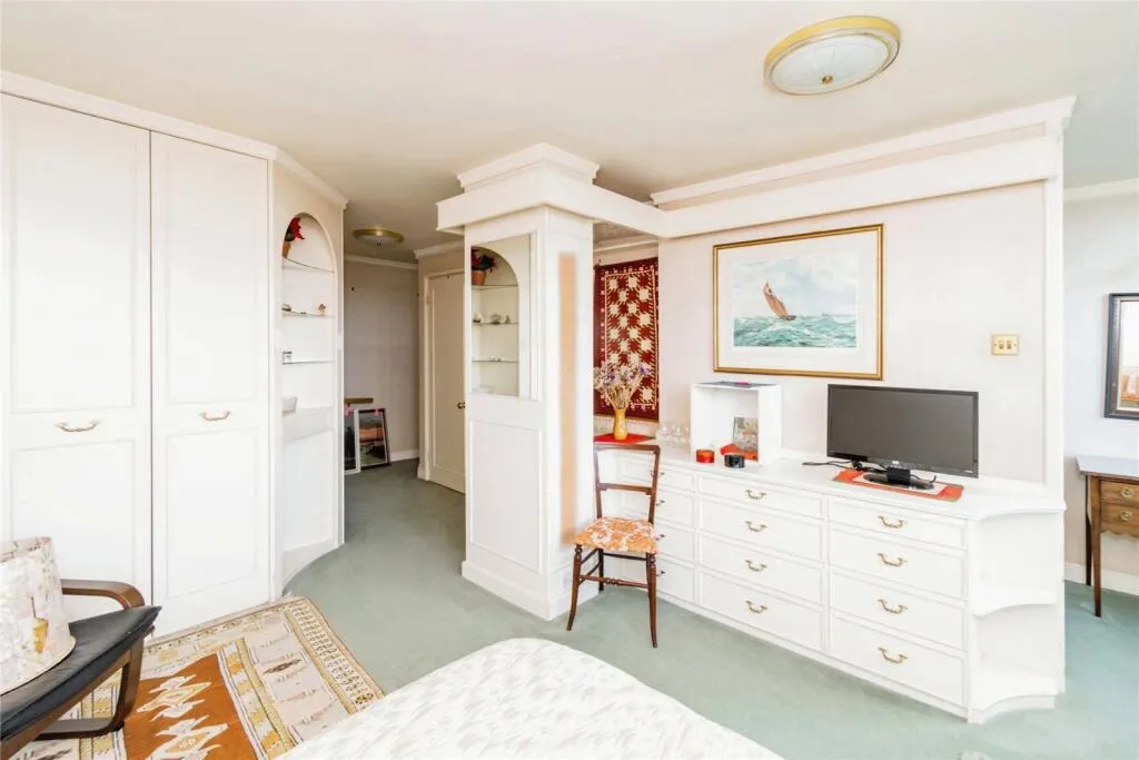2 bed Apartment