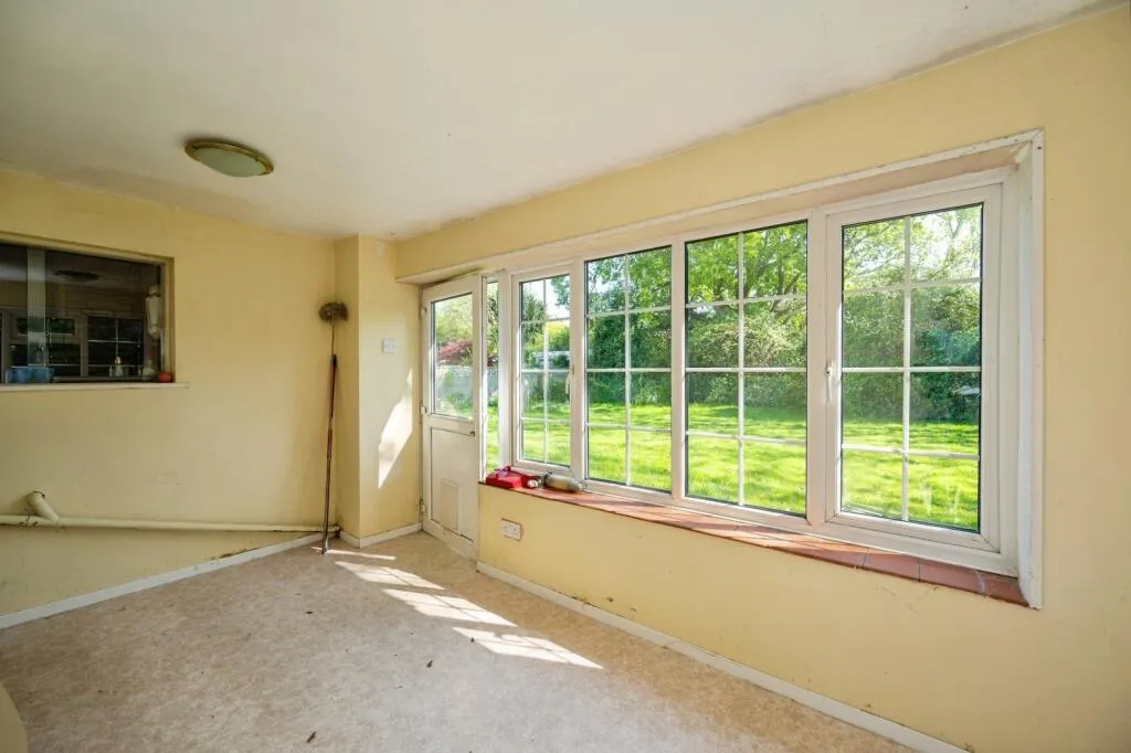 2 bed Detached Bungalow