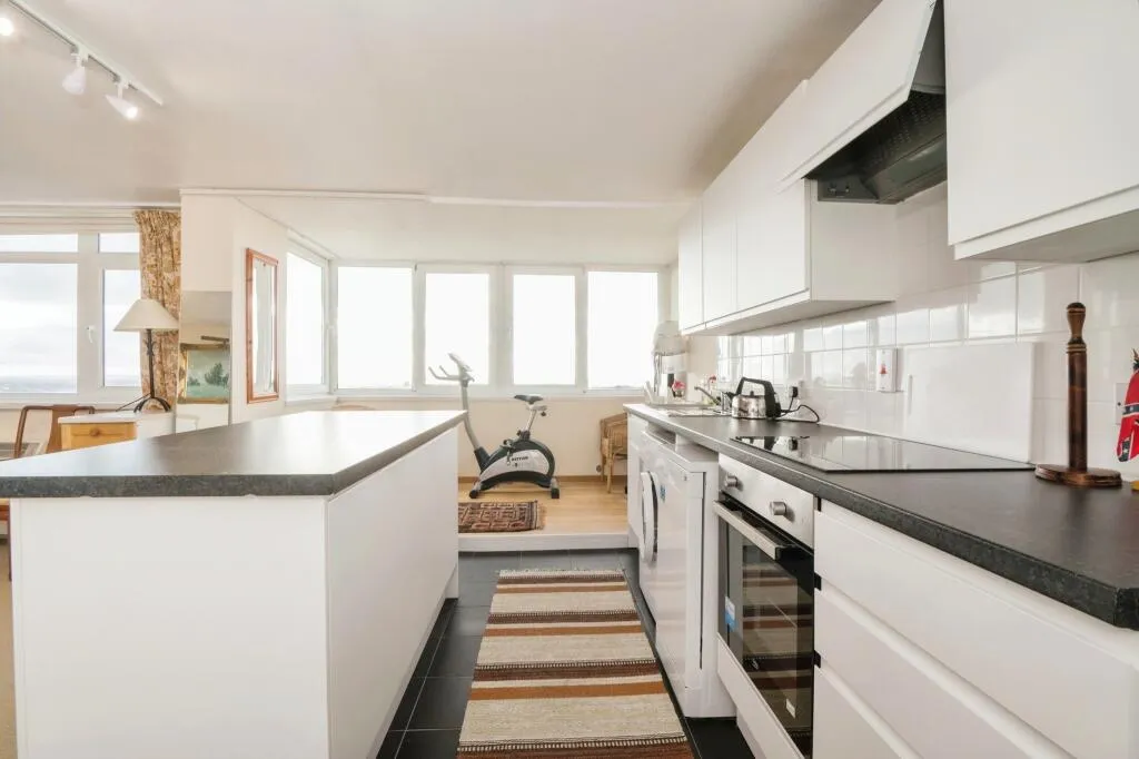 2 bed Apartment