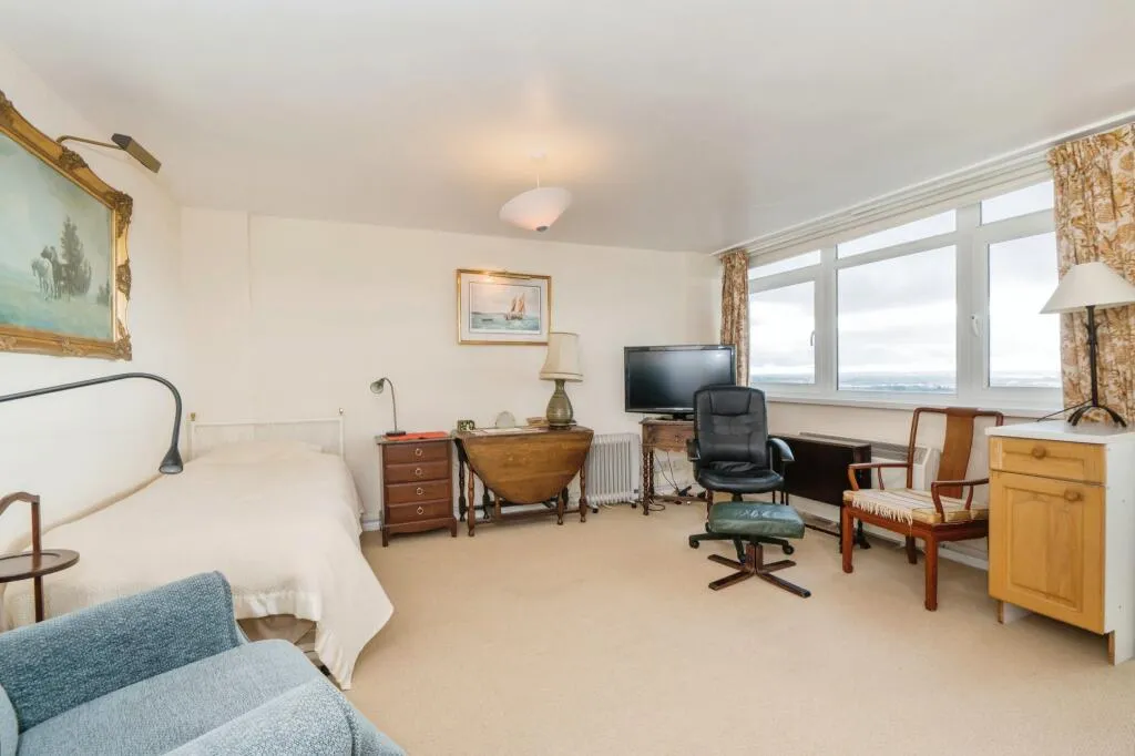 2 bed Apartment