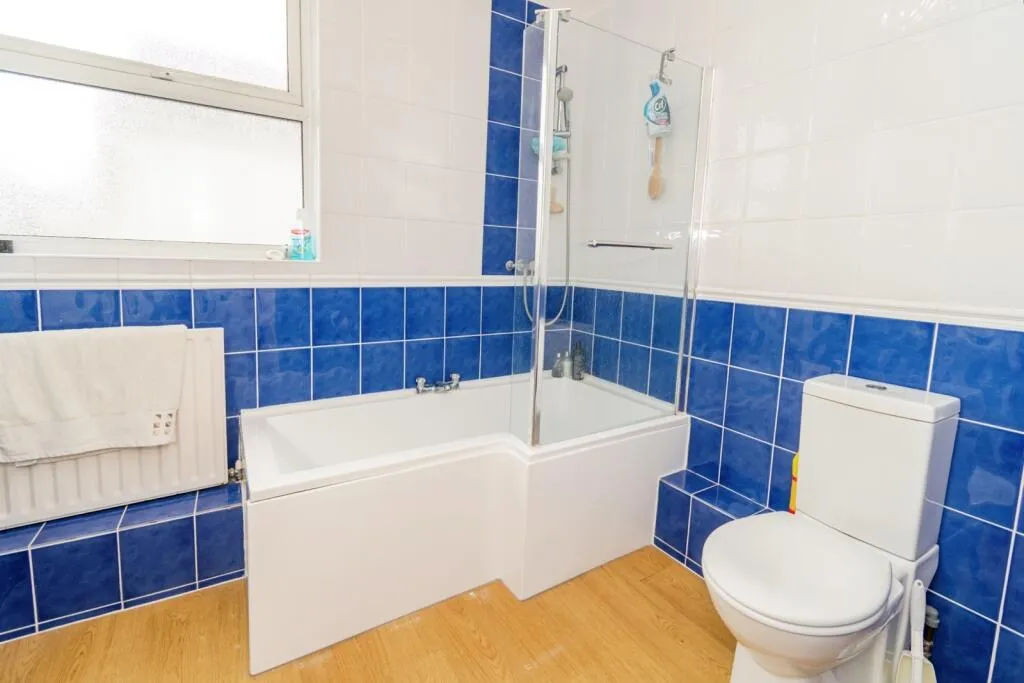 3 bed Semi-Detached