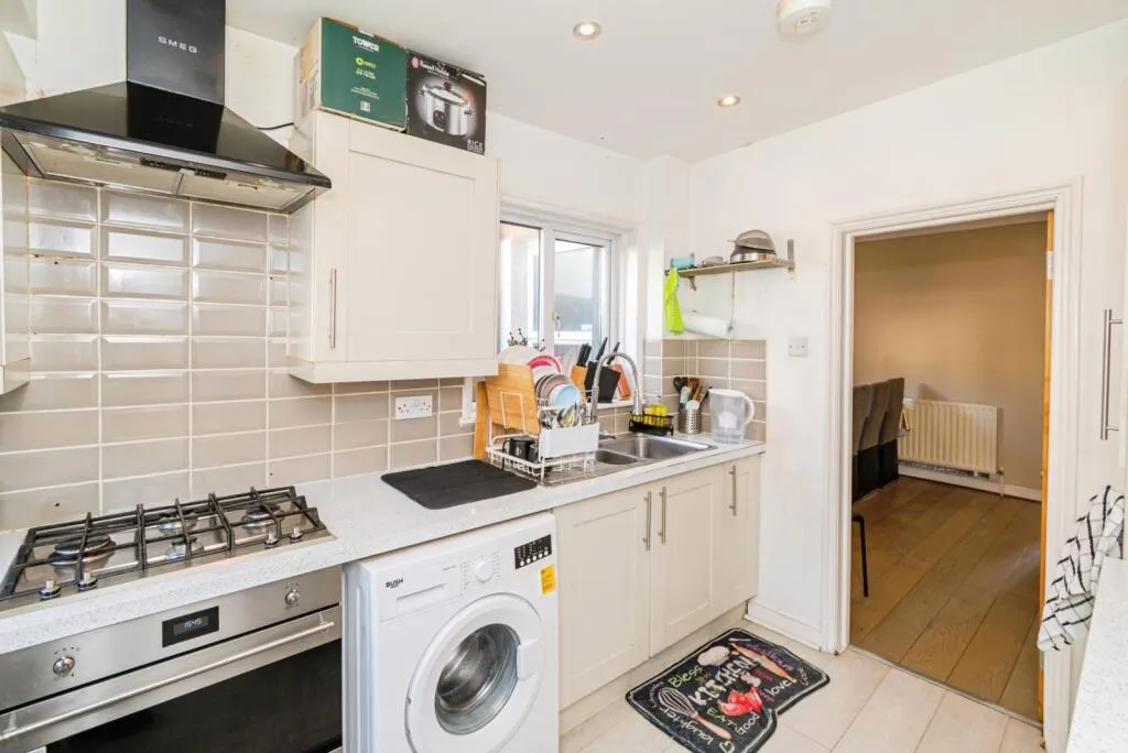 3 bed Terraced