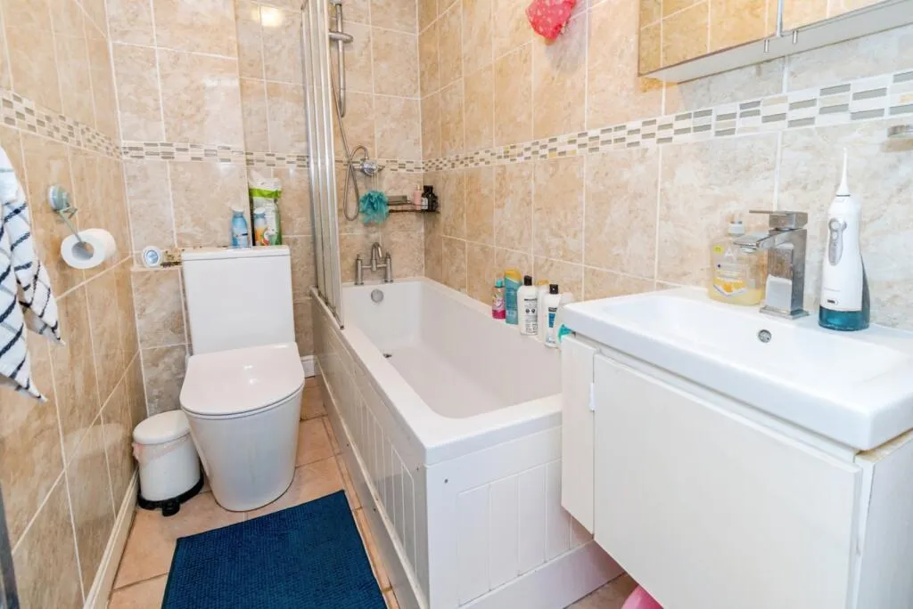 3 bed Terraced