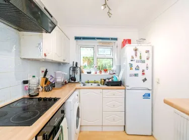 2 bed Apartment
