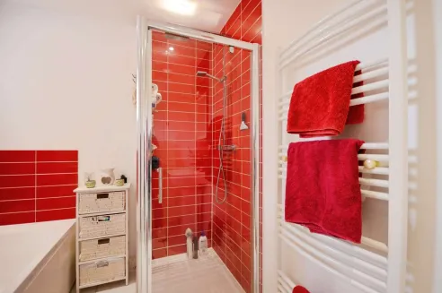 3 bed House