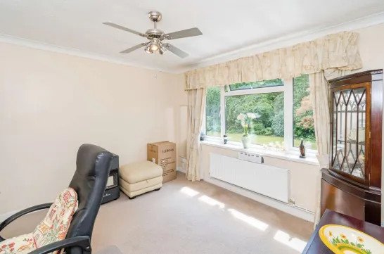 4 bed Detached Bungalow