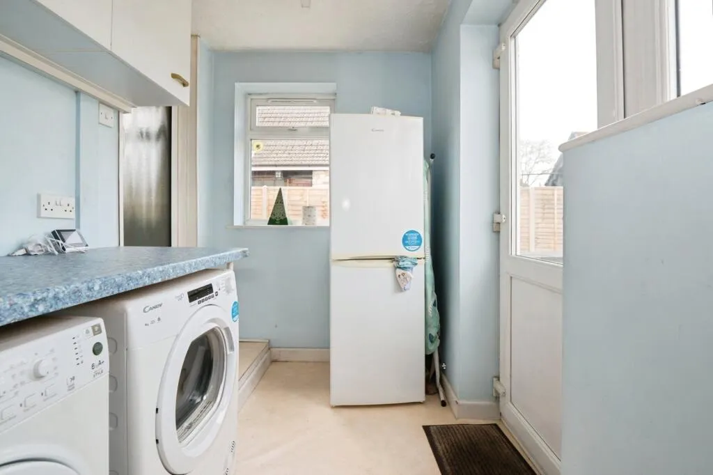 2 bed Bungalow