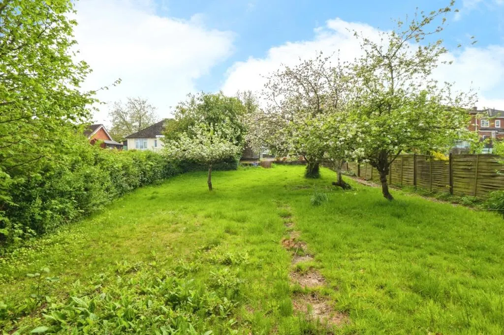 2 bed Bungalow