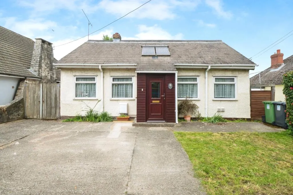 2 bed Bungalow