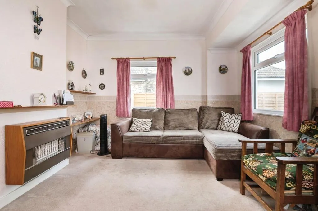 2 bed Bungalow